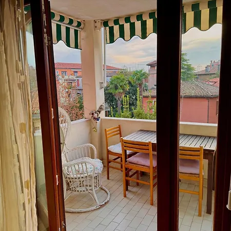 شقة Airy & Panoramic With Terrace, 2 Minutes From The Sea *