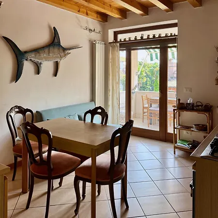 Airy & Panoramic With Terrace, 2 Minutes From The Sea * البندقية-ليدو