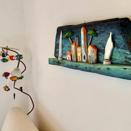 Airy & Panoramic With Terrace, 2 Minutes From The Sea דירה